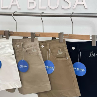 LA BLUSA - LBS366 : กางเกงขาสั้น “ ทรงบาร์บี้ ” ผ้ายีนส์ยืด