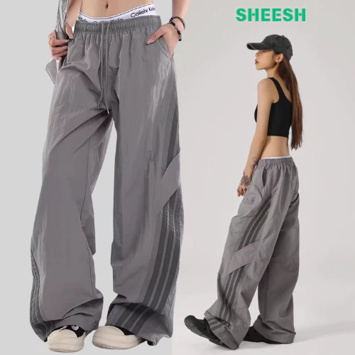 SHEESH กางเกงคาร์โก้ผู้ชาย เอวยืดเยอะ ผ้าเย็นสบาย ขาสตรงหลวมๆ สไตล์เท่ๆลำลอง ปลายขามีสายเชือก พร้อมส่งจากกทม