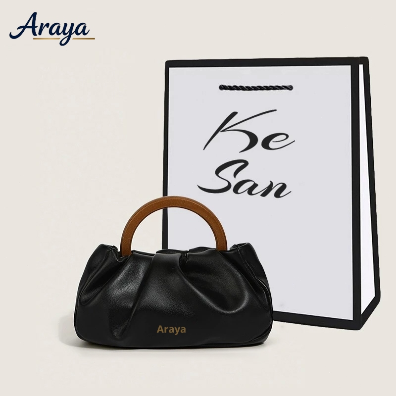 2026 รุ่นใหม่ กระเป๋าถือ สำหรับผู้หญิง หนัง PU Small Hand Bag กระเป๋าหนัง ins เรียบง่าย น่ารัก กระเป๋ารักแร้มือ