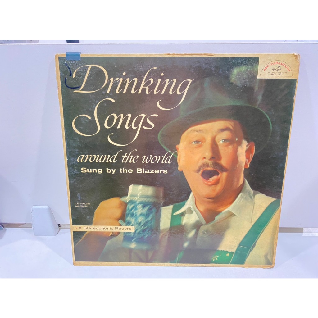 1LPVinyl Records แผ่นเสียงไวนิล Drinking Songs around the world Sung by the Blazers.  (J4B153)