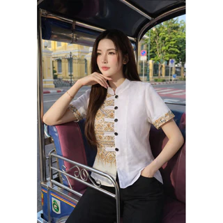 เสื้อผ้าไทยสินค้ามาใหม่ แต่งลายผ้าทอเนื้อผ้าฝ้ายนุ่มใส่สบาย