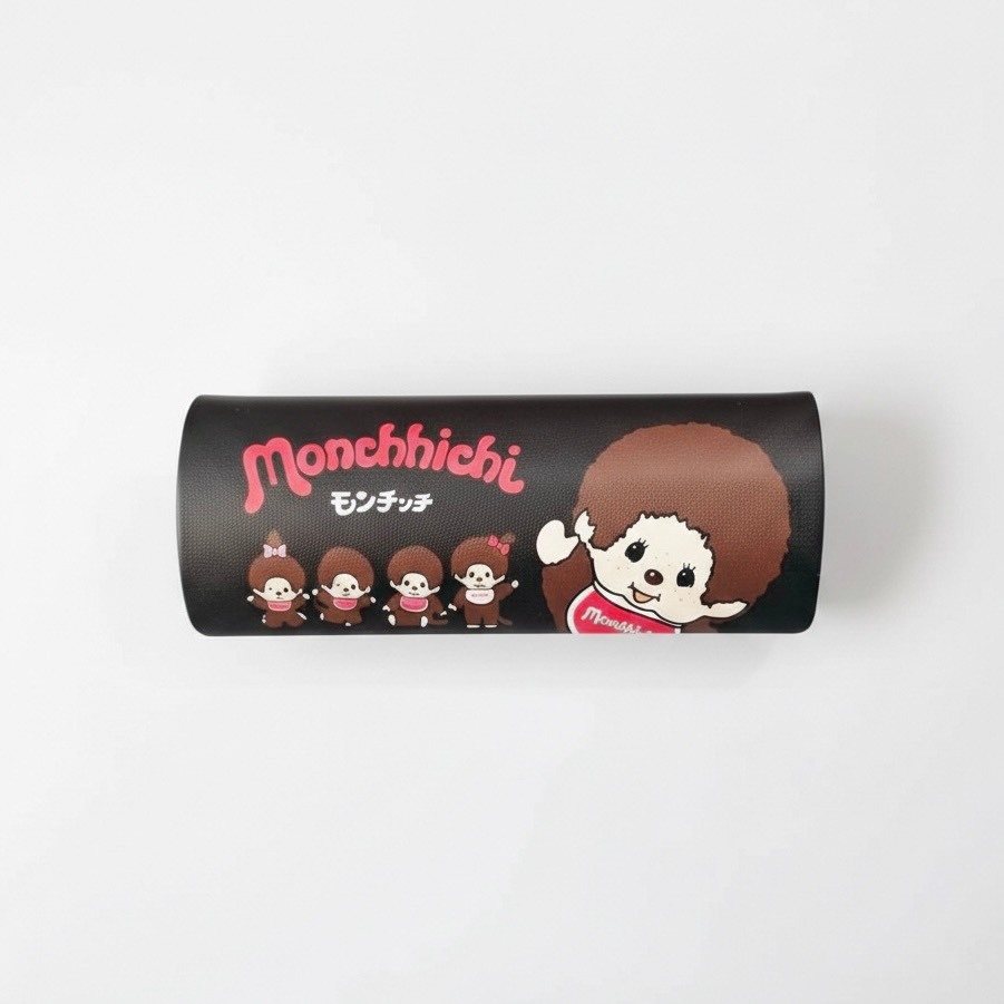 MCC B กล่องแว่น กล่องแว่นตา GLASSES CASE ทรงใหม่ ลาย ม่อนชิชิ ดำ ตลับแว่น ฝาปิด (แม่เหล็ก) ขนาด 5.5 x 3.5 x 15.5 Cm