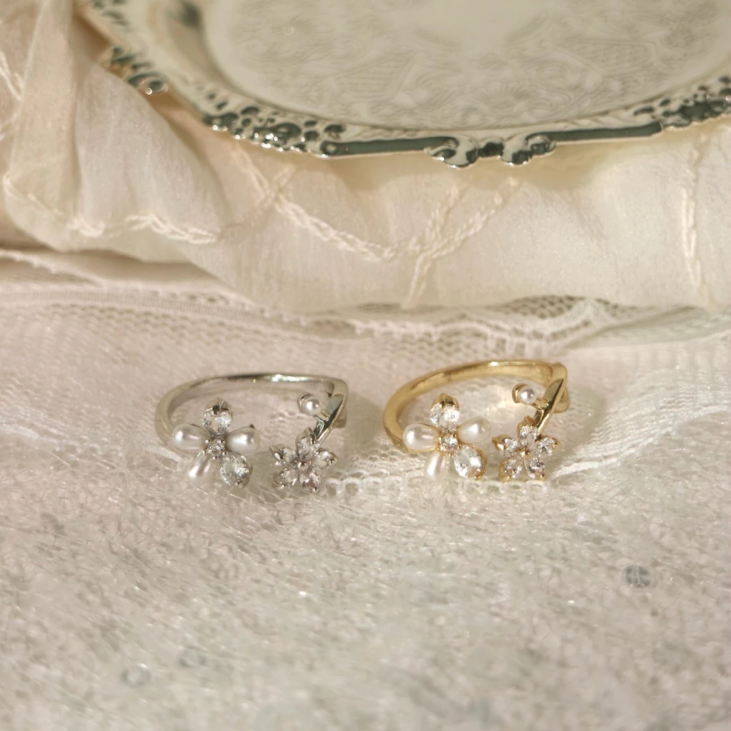 Socrush.bkk | DAISY PEARL ring | SR-043 | แหวน ดอกไม้ มุก เพชร