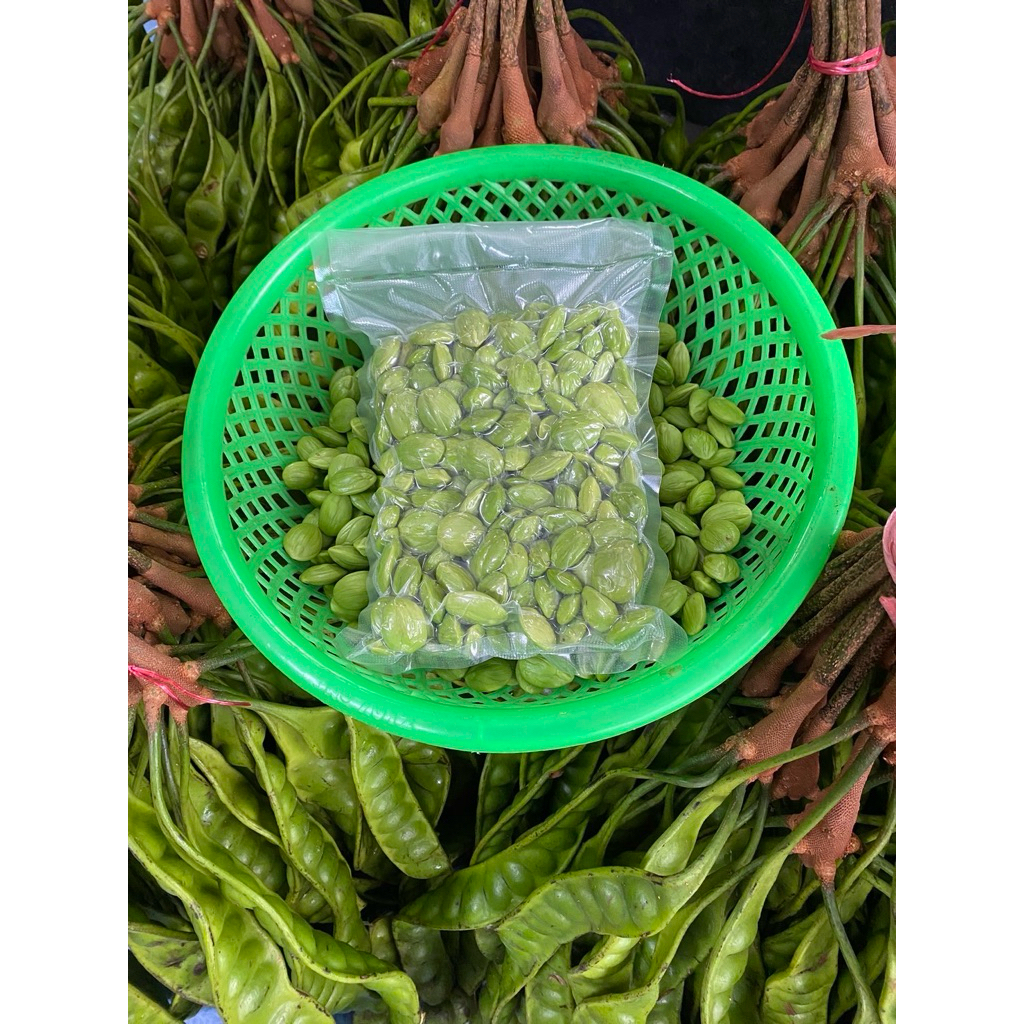 สะตอข้าวแกะเม็ด 500 กรัมต่อถุง สดๆ