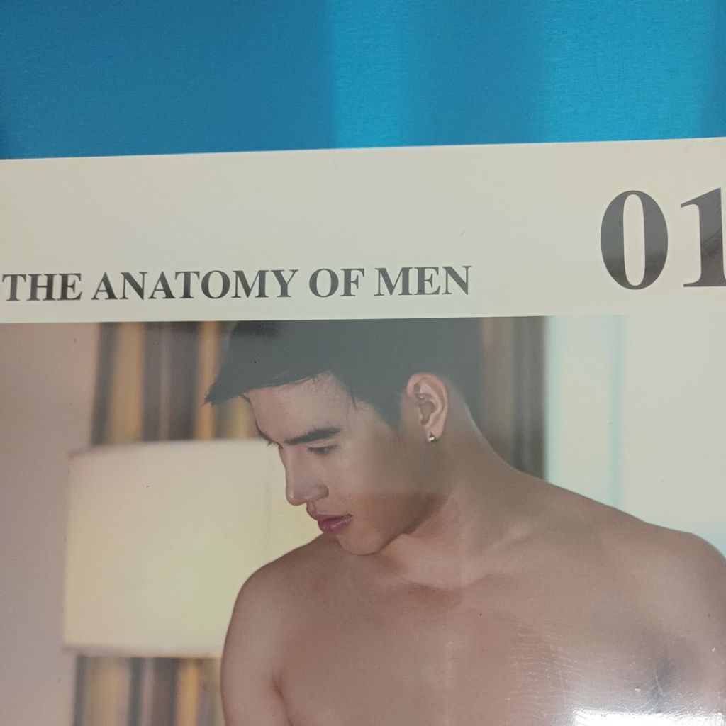 Photo book The Anatomy Of Men 01