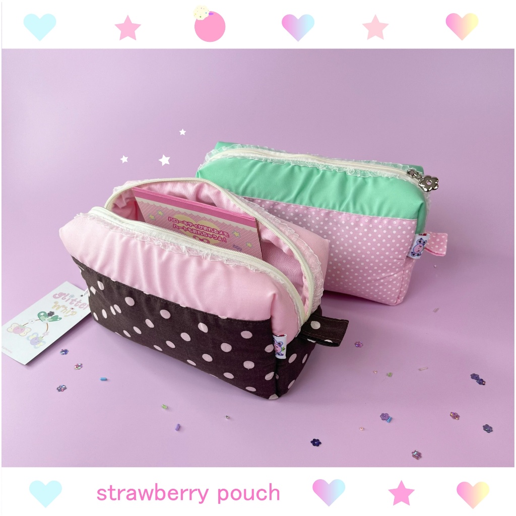 strawberry pouch bag กระเป๋าใส่เครื่องสำอางค์ กระเป๋าใส่เครื่องเขียน ของจุกจิก