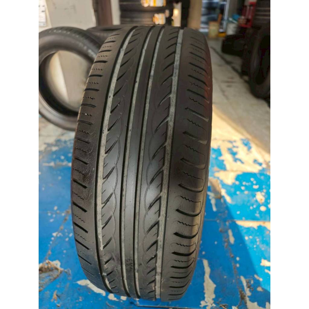ยางเปอร์เซ็นต์ Goodyear ขนาด 205 60 R16 ปี16 ราคา 160 บาท