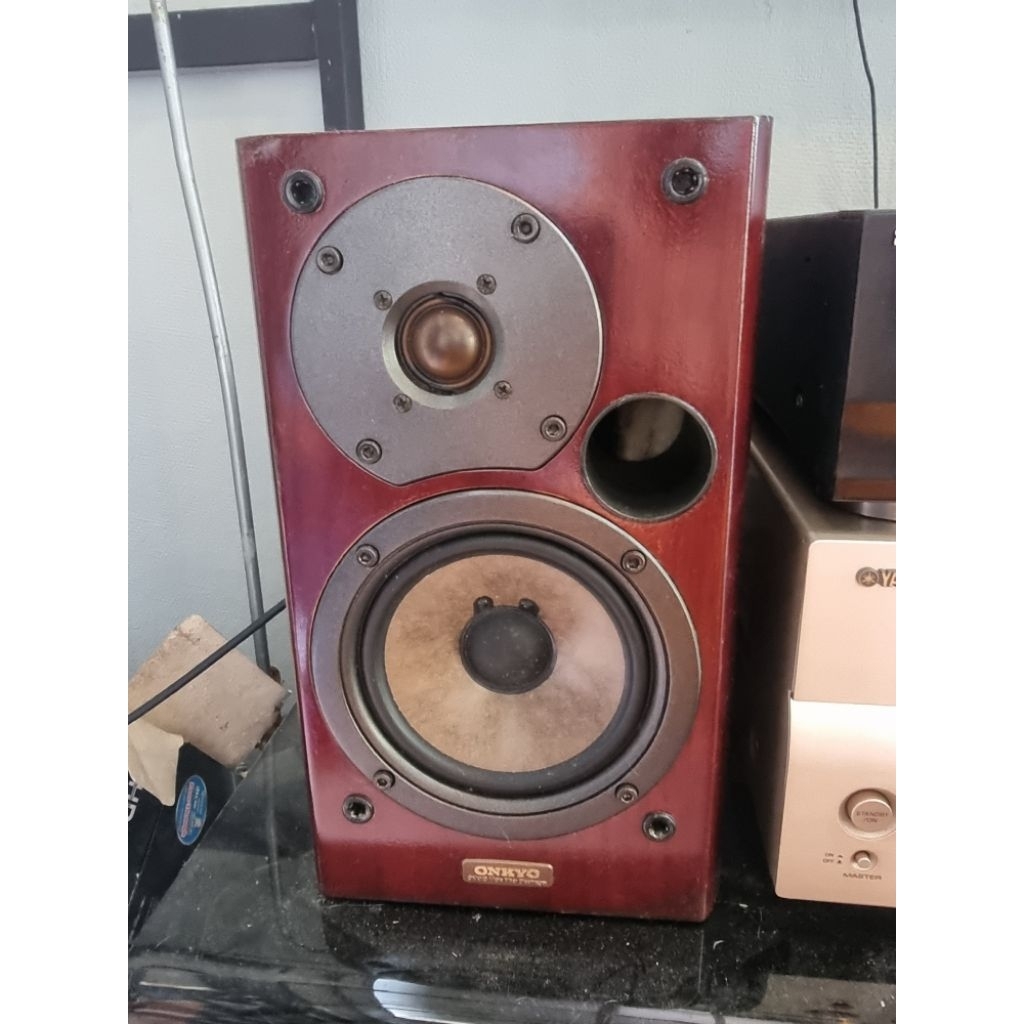 (มือ2) ลำโพง Onkyo D102EXG บุ๊คเชลล์ ตัว Top เสียงร้องอย่างใส เสียงเบสกำลังเหมาะ เสียงเครื่องเคาะกำล