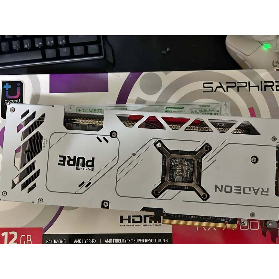 SAPPHIRE VGA PURE AMD RADEON RX 7700 XTGAMING OC 12GB มือสอง