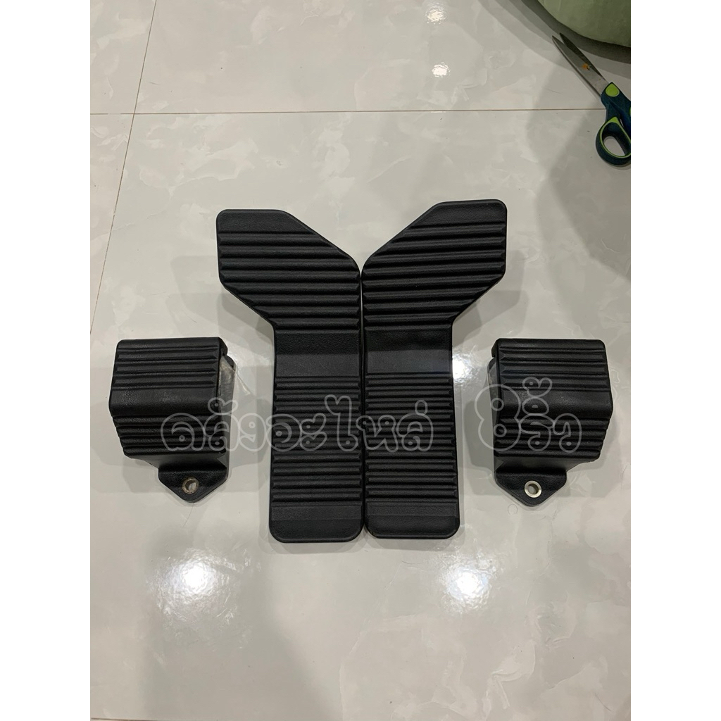 แป้นเหยียบตัวเดินSK/SK140-8/SK200-8