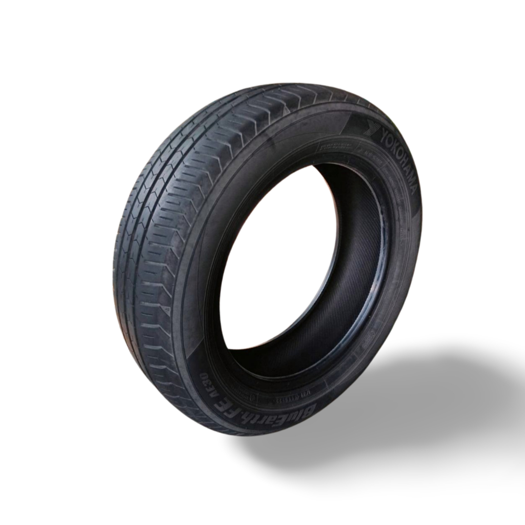 195/60R16 Yokohama BluEarth-FE AE30:{DOT.51/22}