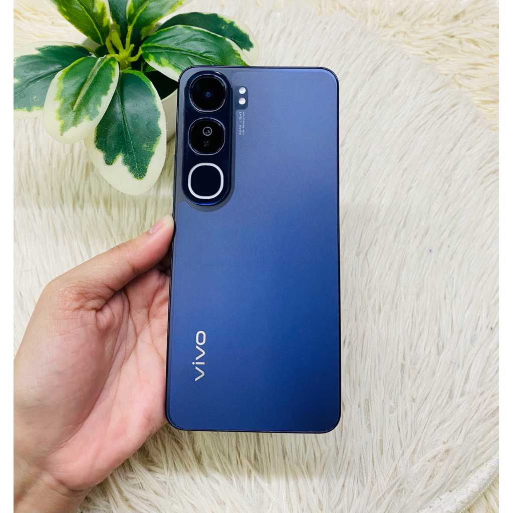 VIVO Y200 5G RAM8/12GB/ROM256/512GB เครื่องมือ2สภาพสวย ใช้งานได้ปกติ สินค้ามีพร้อมจัดส่ง