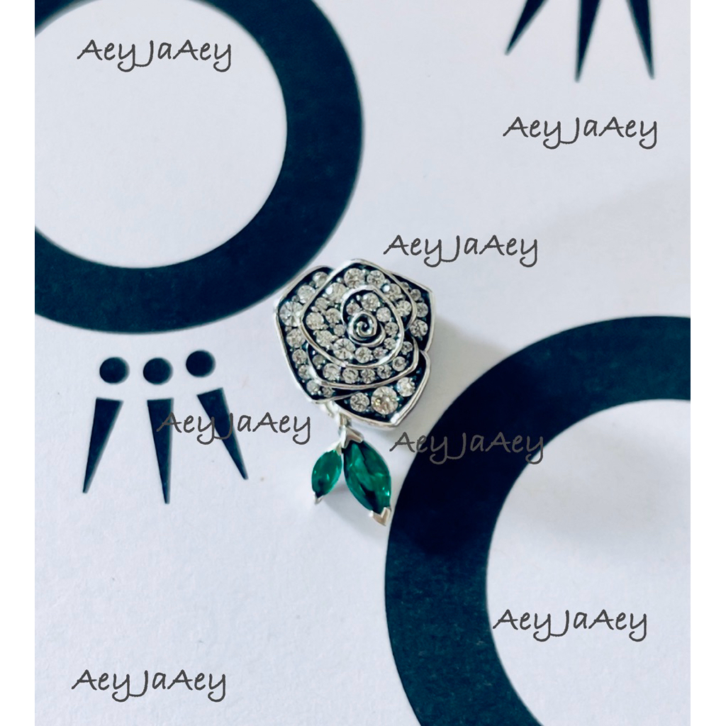 Pandora แท้💯% ชาร์ม กุหลาบ 🌹Used