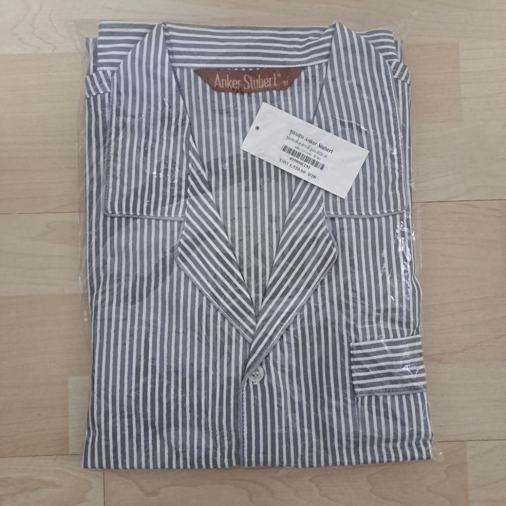 ชุดนอนแขนสั้นขายาว Anker Stubert size M