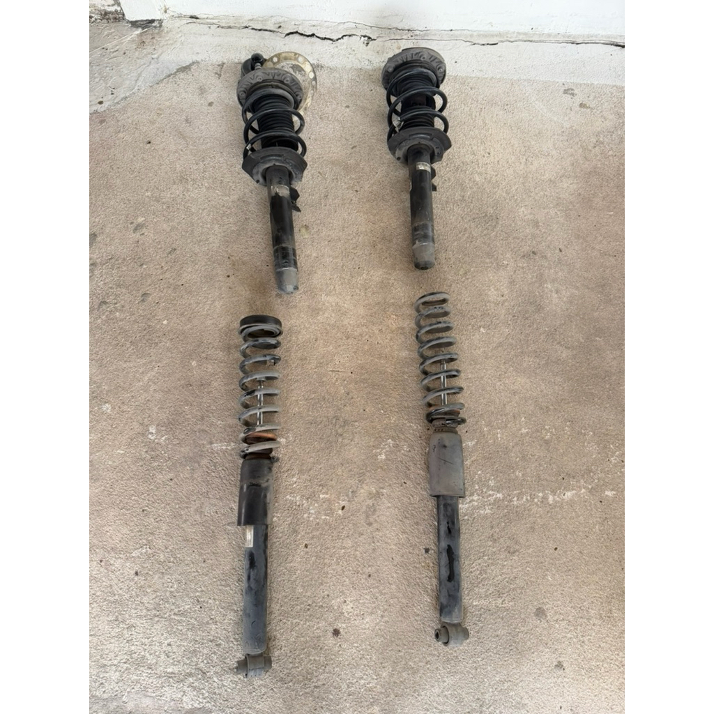 โช้คเดิมโรงงานbmw f30 320d