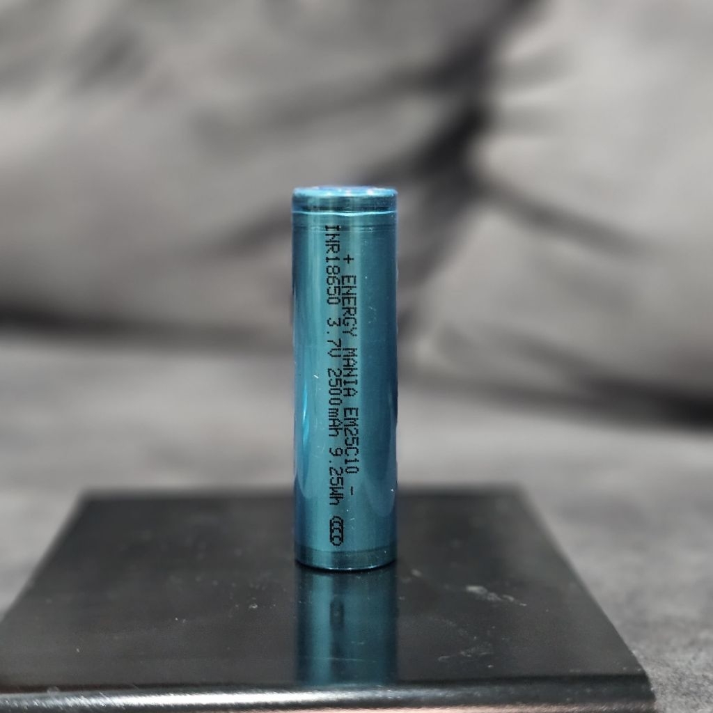 ถ่านชาร์จ Energy Mania INR18650 EM25C10 3.7V ความจุ 2,500 mAh 10C (แบตใหม่ 2026) ราคา 1 ก้อน