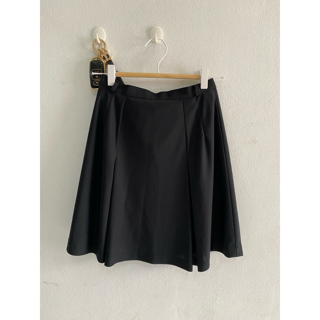 05 กระโปรงทรงA-line จีบหน้า มือสอง สภาพ95% Size S/M