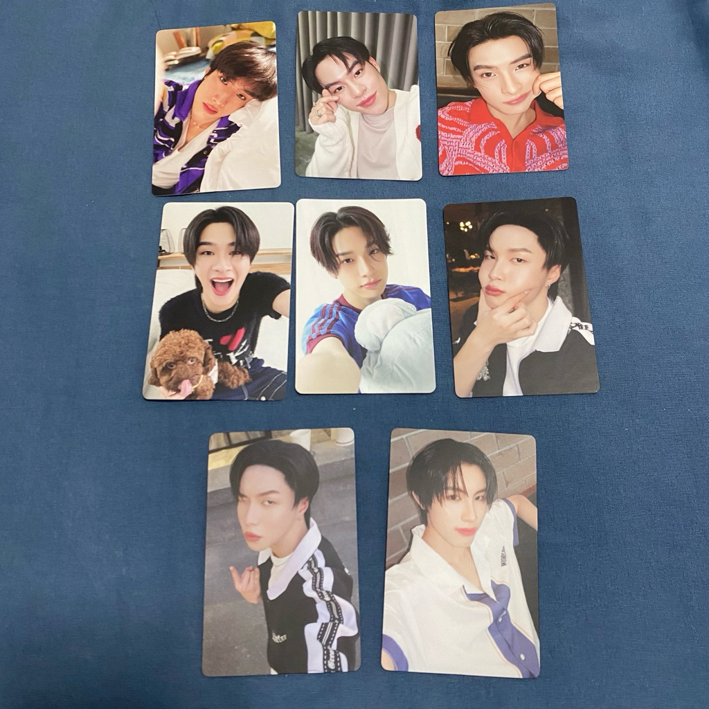 [BUS] - 1ST ANNIVERSARY PHOTOCARD