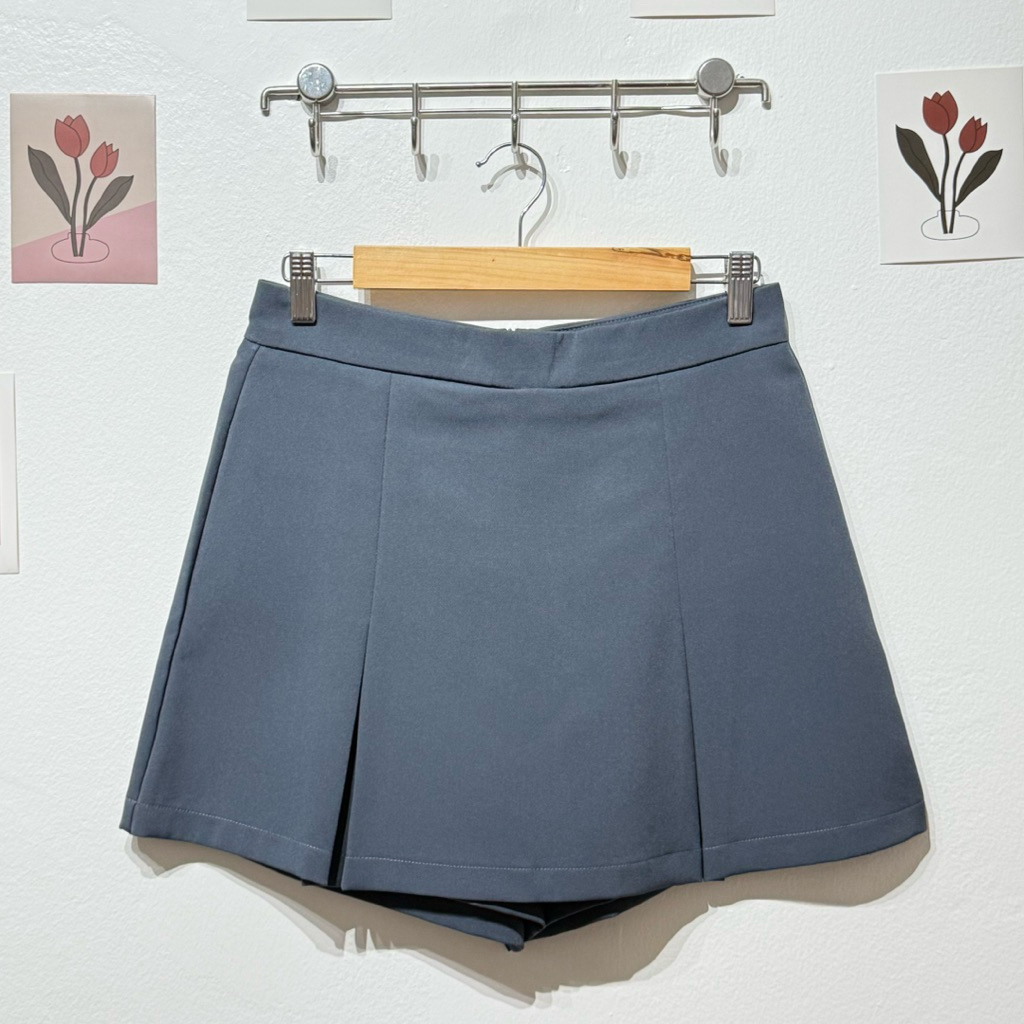 ✅พร้อมส่ง✨กระโปรงกางเกง มือ2 ป้าย Sunny closet