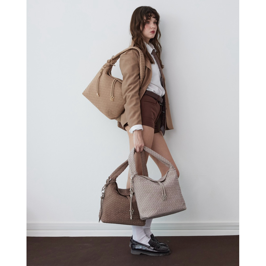 PATH T CHA - (📍เก็บโค้ด20%ที่หน้าร้าน) กระเป๋าสะพายไหล่ LUKA THE WOVEN