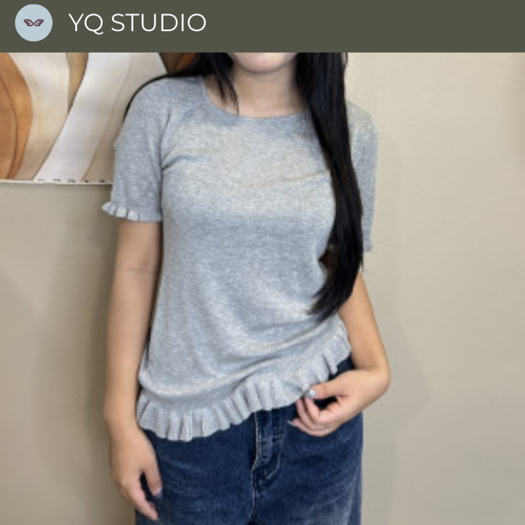 MG887 YQ KOREAN SHOP Oji Top เสื้อคอเว้าเฉียงแขนระบายชายระบาย ป้ายYQ
