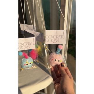 (พร้อมส่ง)เซตถุงห้อยกิ๊ฟมอนเตอร์ คละ มีสายคล้องคอ การ์ด CONG…
