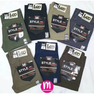 Led Men's Straight-Leg Jeans with Zipper, Non-Stretch Fabric, Beautiful Shape, Led Label, Long Pants, Jeans.