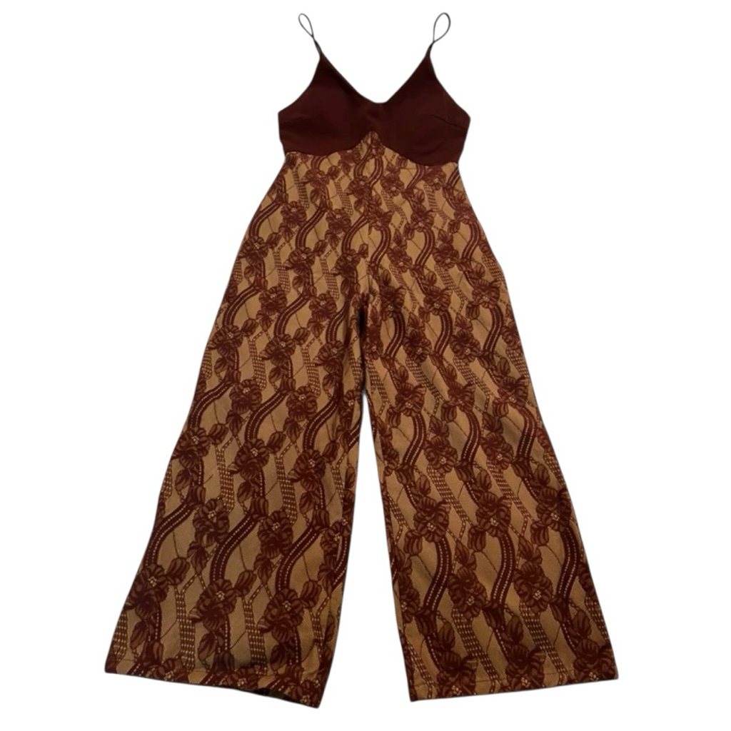 จั้มสูท ไซส์ L ป้าย Valley Girl