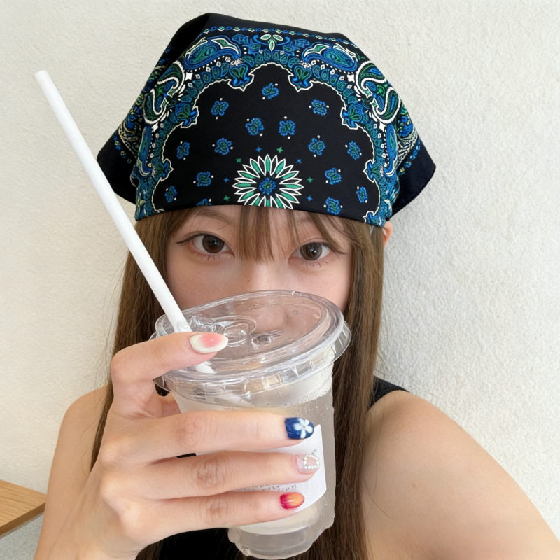 Halo studio พร้อมส่ง🔥ใหม่อเมริกันเม็ดมะม่วงหิมพานต์ร้างขี่จักรยานแฟชั่นผ้าพันคอผ้าไหม