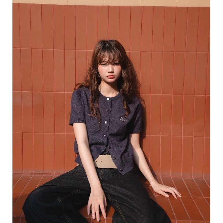 Peche Hazel Knit Top เสื้อไหมพรมแขนสั้น