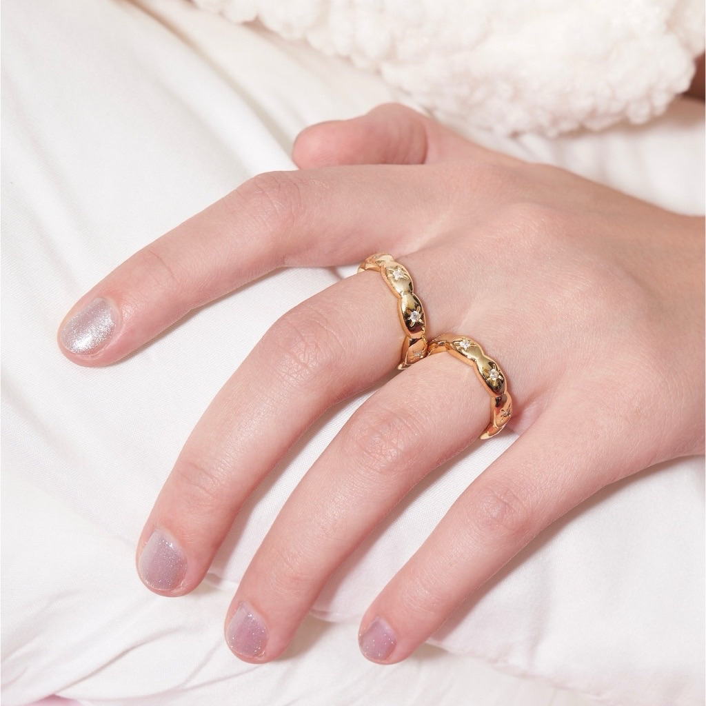 แหวน จากร้าน YVIS YVIS Ripple Ring GOLD SIZE 6