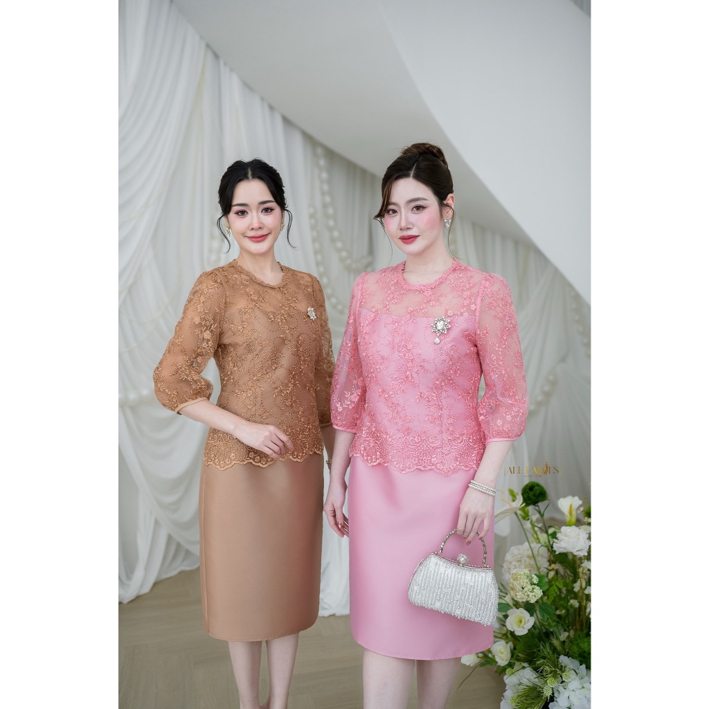 All Ladies เดรสผ้าไหมลูกไม้ปักแขนบอลลูน