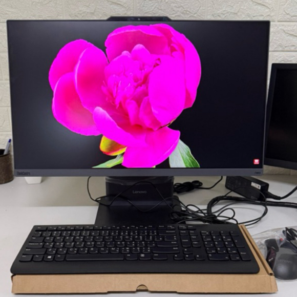 Lenovo All in one F0HN00Q1TA i5-13420H 16GB SSD 512GB AIO มือ2เหลือ ประกัน 2 ปี onsite service