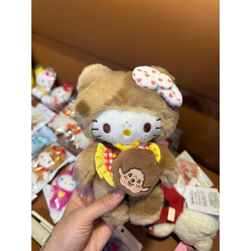 kitty x monchichi ตุ๊กตาของแท้พร้อมส่ง