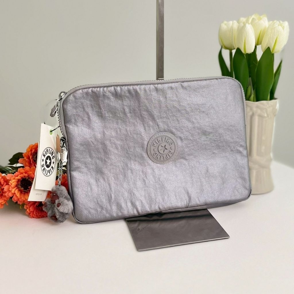 กระเป๋าใส่ไอเเพด taplet คลิปลิ้ง kipling
