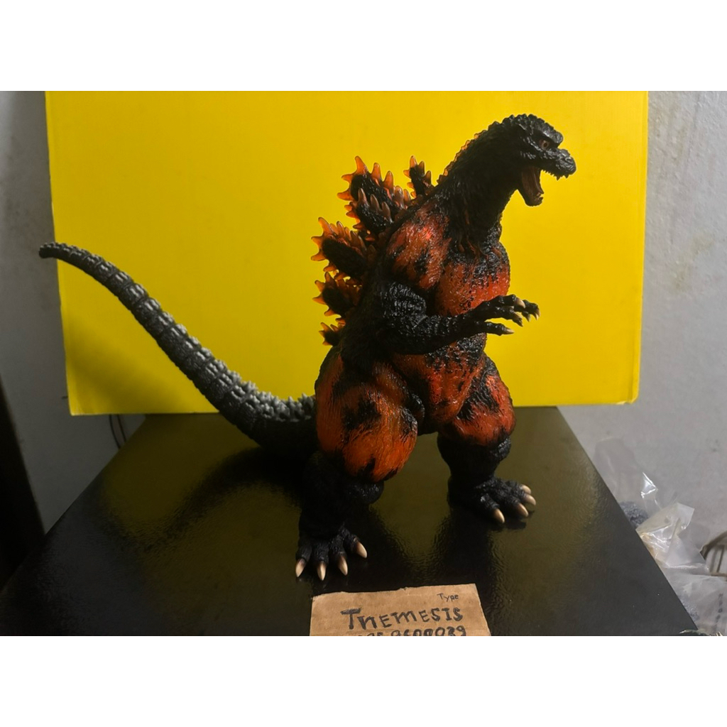 Burning Godzilla 1995 X Plus 30cm Figure - Unassembled Model Kit - Clear Orange ทำสีสำเร็จ โมไฟ งานส