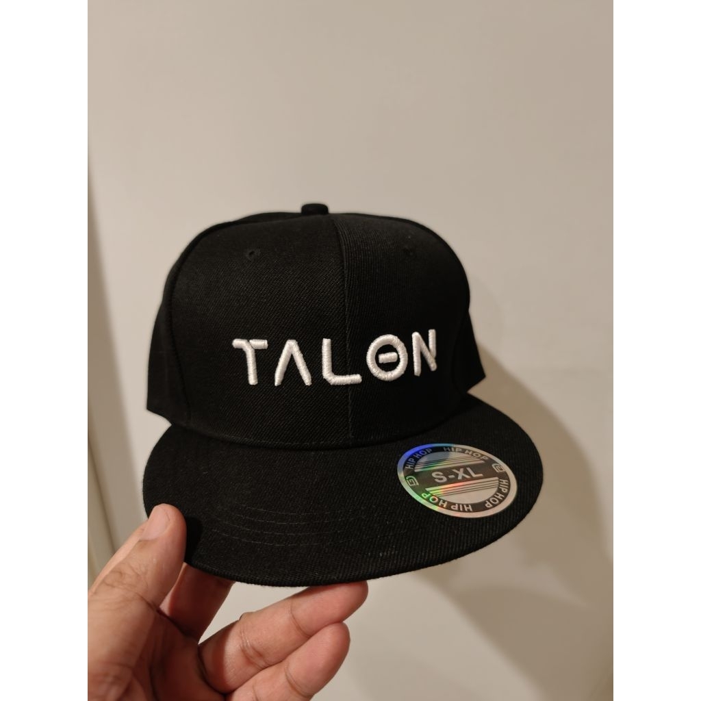 หมวกทีม Talon X Krungsri Visa