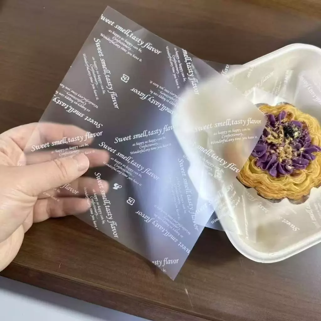 กระดาษห่อขนมอบ กระจกเงา ขนาด 15x15 ซม. (100/200 แผ่น) สำหรับเค้ก ขนมปัง เบเกอรี่