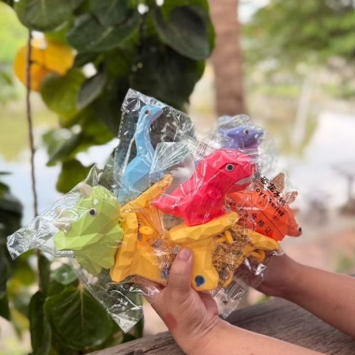 พร้อมส่ง ร้านไทย ปืนฉีดน้ำไดโนเสาร์ ปืนฉีดน้ำเด็กมีส่งด่วน