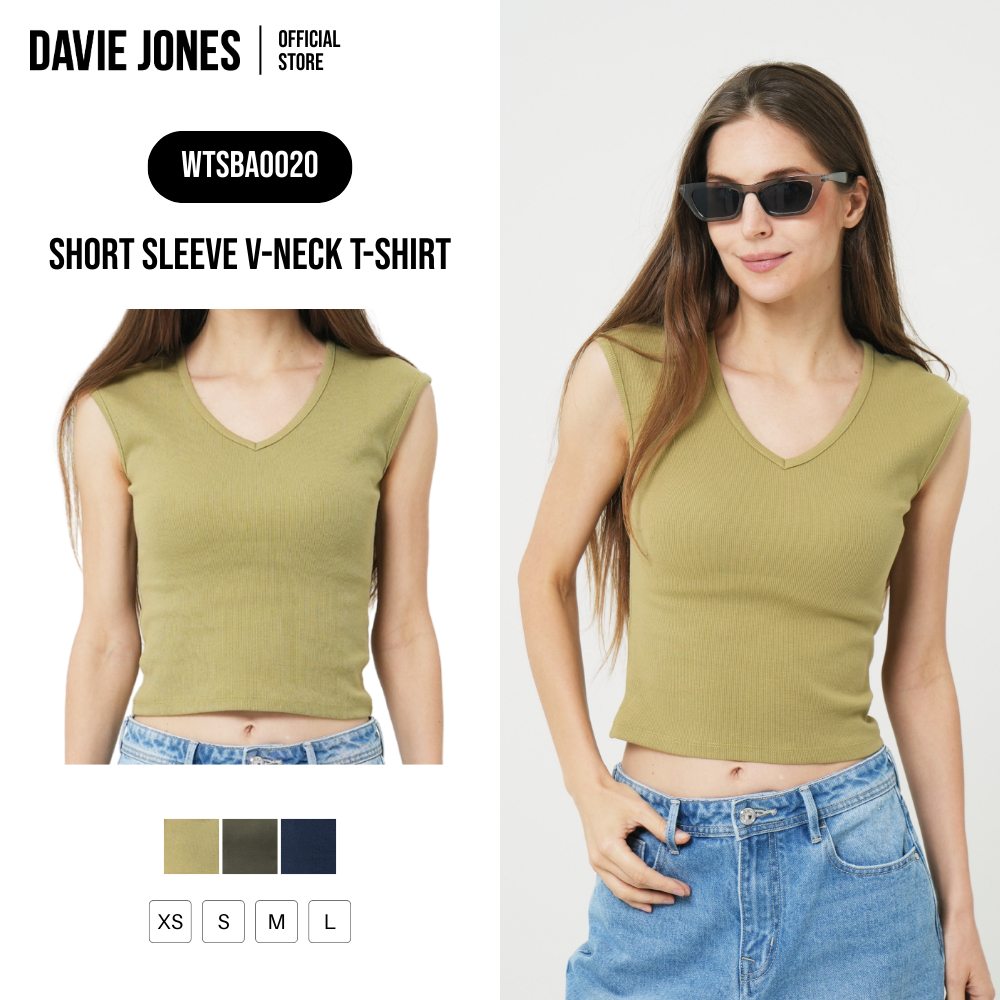 DAVIE JONES WOMEN [BE FEARLESS] เสื้อยืดผู้หญิง Short Sleeve V-Neck T-Shirt สีเขียวอ่อน เขียวขี้ม้า กรม BA0020