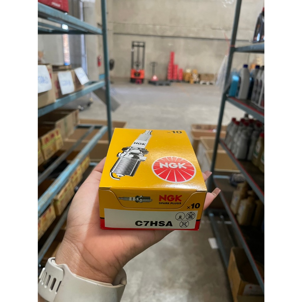 หัวเทียน NGK แท้ เบอร์ C7HSA **HT-C7HSA**