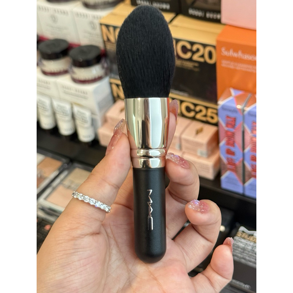 (ป้ายไทย/ของแท้💯) MAC Powder Brush แปรงแมคปัดแป้ง/บลัช