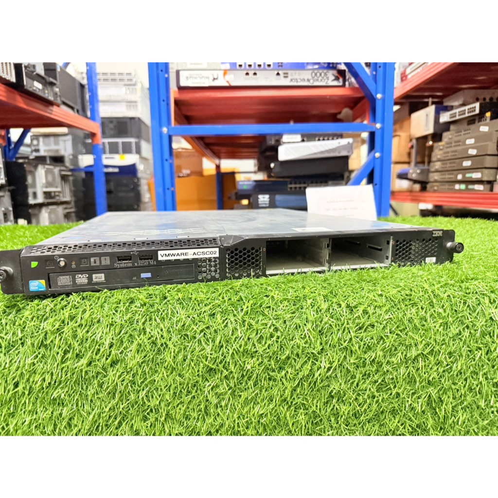 เซิร์ฟเวอร์ (Server) IBM System x3250 M5 (CPU E3-1220V3 Ram 8GB SAS 300x2)