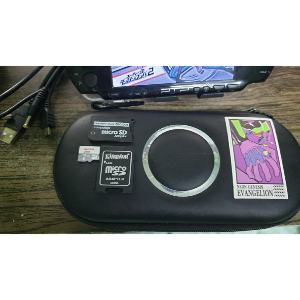 psp 2000 มือสองใช้ได้ปกติ อ่านรายละเอียดด้วย