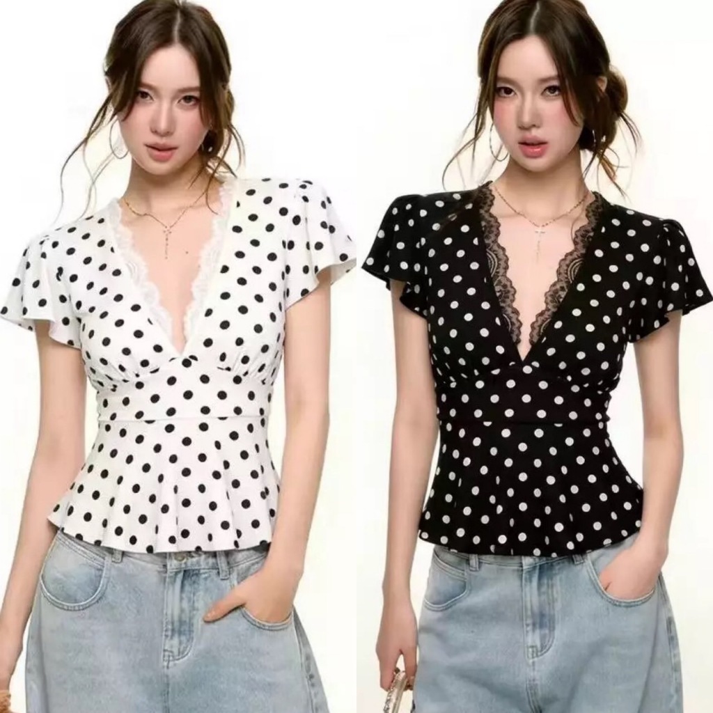 เสื้อลายจุด เสื้อแขนสั้นลายโพกาดอดขาว ดำ สวยใสใส่สบาย ราคาโรงงานพร้อมส่ง