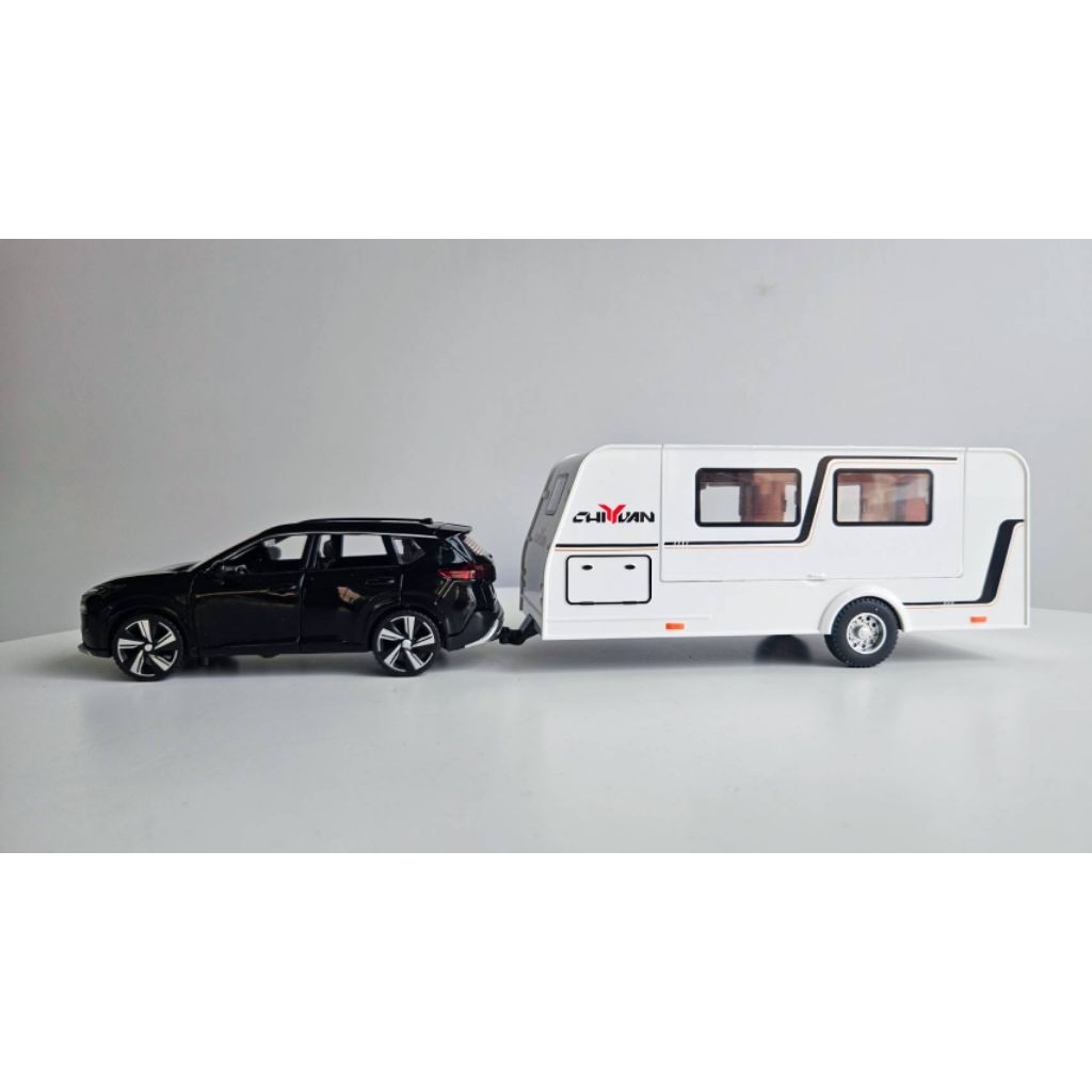 รถของเล่น, Model : รถ Nissan x-trail + Caravan