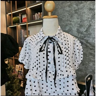 งานป้าย​ Love​story​ รุ่น​ bunny​ แต่งระบาย​3ชั้น​ ลายดอก