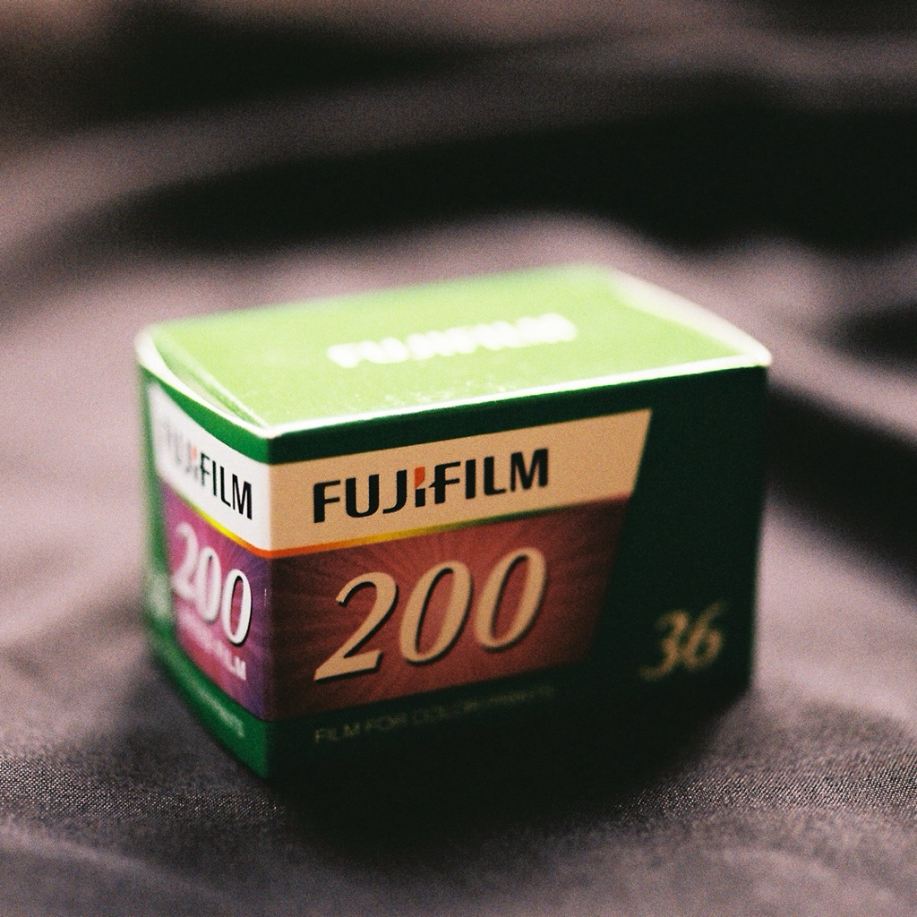 ฟิล์มสี Fujifilm 200 35mm 36exp ฟิล์มใหม่