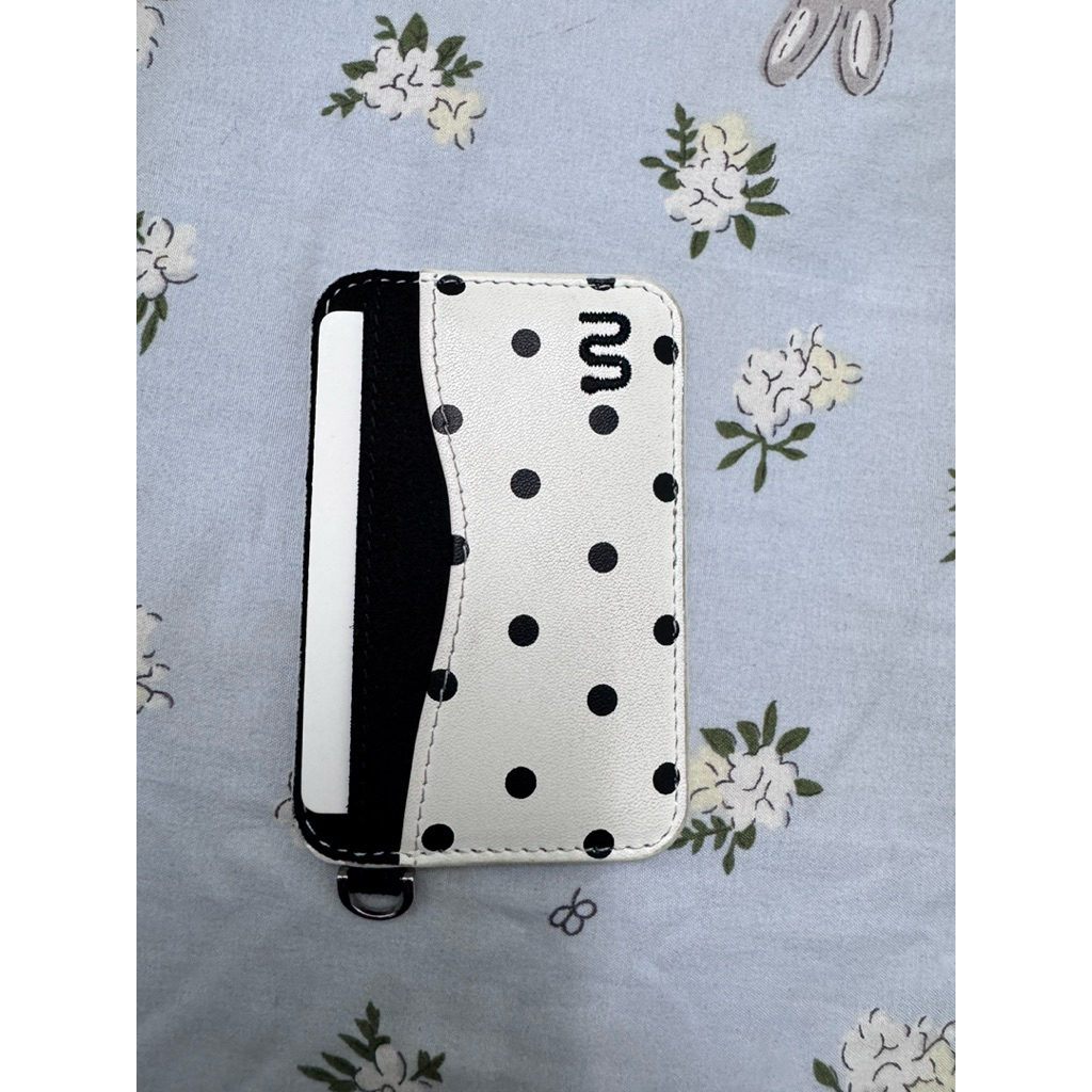 Whale Indeed Hagen 2 (แบบแม่เหล็ก) ซองใส่บัตรสูงสุด 2 ใบ สินค้ามือสอง