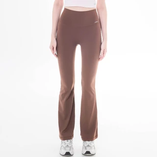 Lunar Gymwear - Flare Pant - กางเกงออกกำลังทรงขาม้าผ้าเรียบ เท่เก๋ไม่ซ้ำใคร ผ้านิ่มใส่สบาย จะลุคไหนก็เอาอยู่
